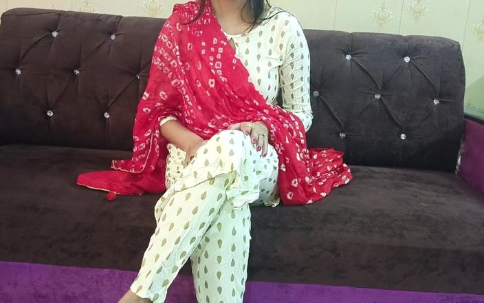 Saara Bhabhi: 힌디어 섹스 스토리 롤플레이 - 인도 십대 의붓여동생과 의붓오빠의 집에서 핫한 섹스! 섹스할 수 없는 그녀의 남편!