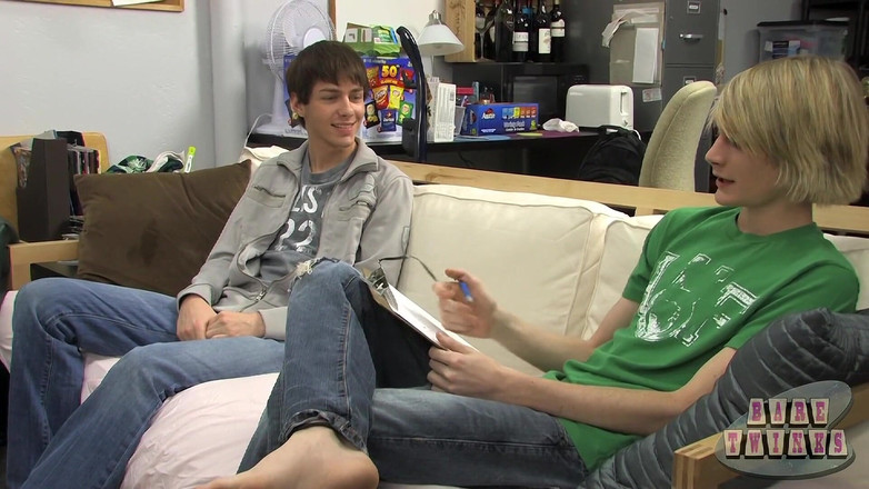 Bare Twinks: Обман Кіта Коннера