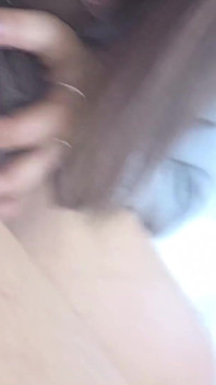 Mamă sexy asiatică grasă cu sex negru în Amsterdam cu Joan Belle