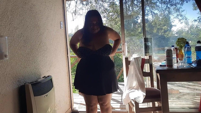 Riderqueen: विशालकाय सुन्दर औरत चुदाई कर रही है