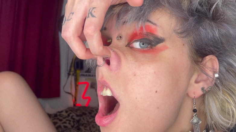 Glitterqueen1999: Porra dentro do meu nariz de porquinho preso! Joi nariz...