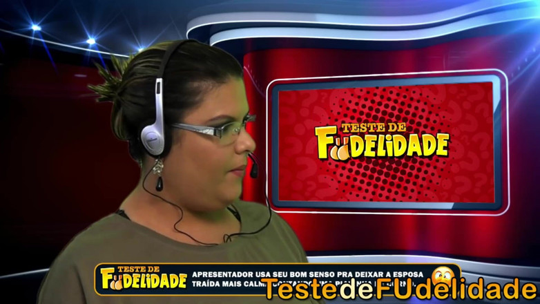 Teste de Fudelidade: Nóng Tóc Vàng Quyến Rũ Thợ Nề Đã Kết Hôn