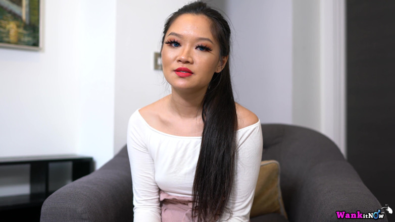 Wank it Now: Louisa Lu - Nápověda k vašemu problému