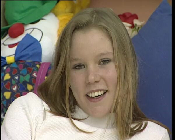 YOUR FIRST PORN: Schulmaedchen Anja Hat Eigenen Analdildo Mitgebracht - college flicka Anja tog...