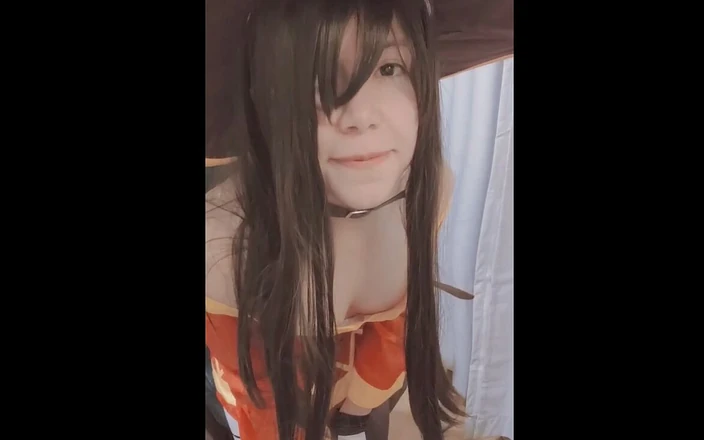 Hana Lily: Megumin Cosplay Masturbating!
