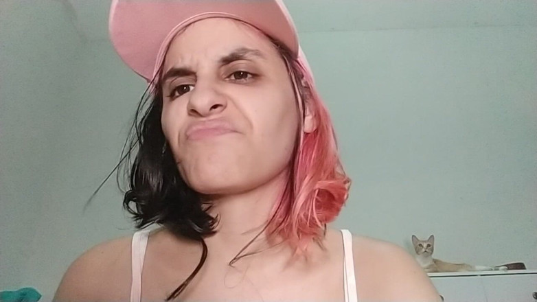 Ms Candy Bunny: Recogiendo la nariz 2