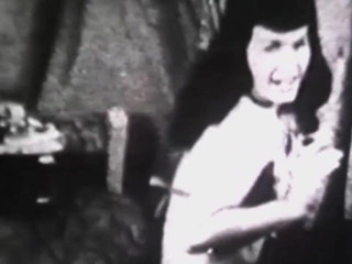 Vintage Usa: Incredibly sexy vintage brunette in heat