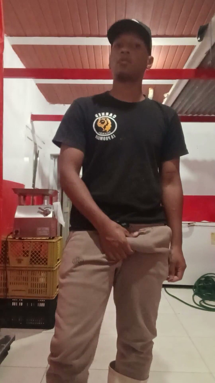 SANTIXXX19CM: Perverted Butcher with a Big Dick Jerks off at Work