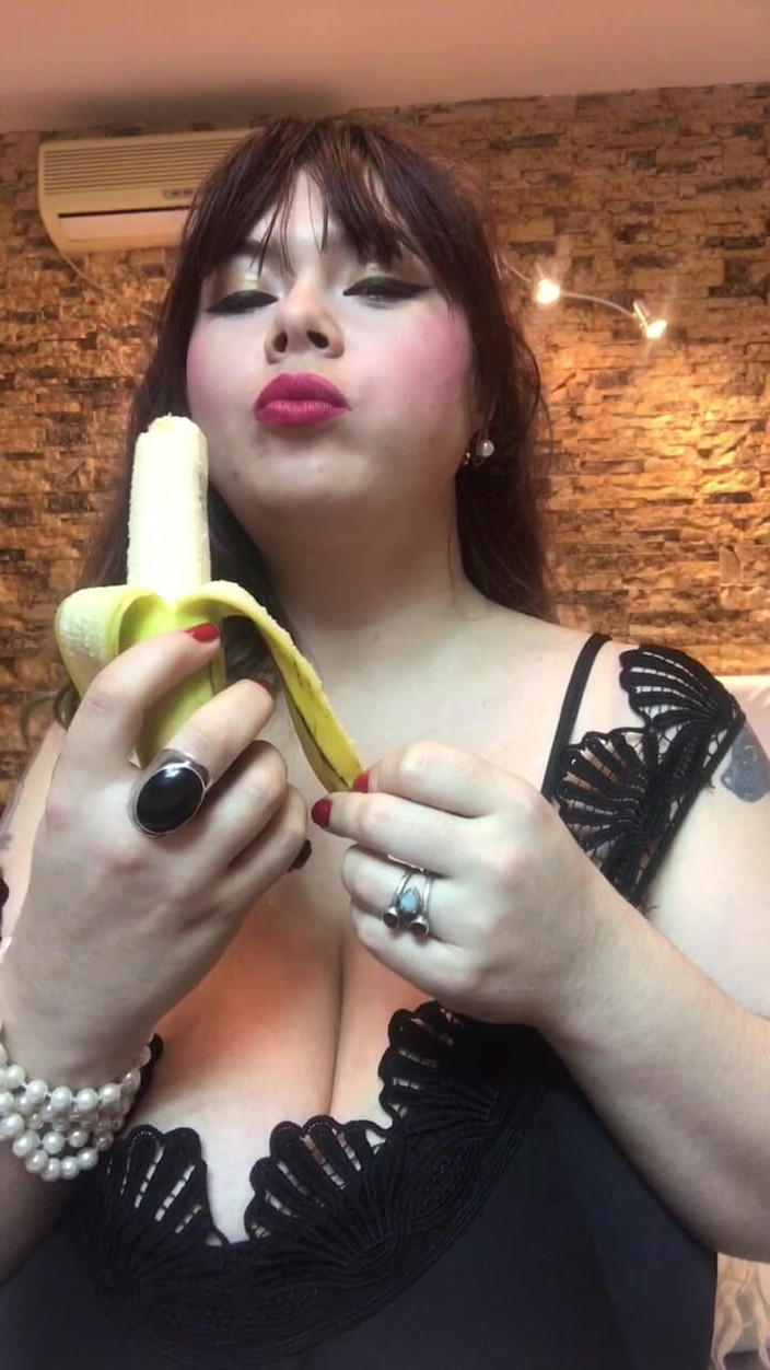 Roxanne Miller: Banana Me
