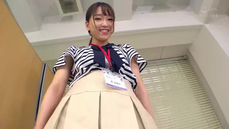 Raptor Inc: Foot fetiš je vystaven v práci a podřízená žena je přinucena...