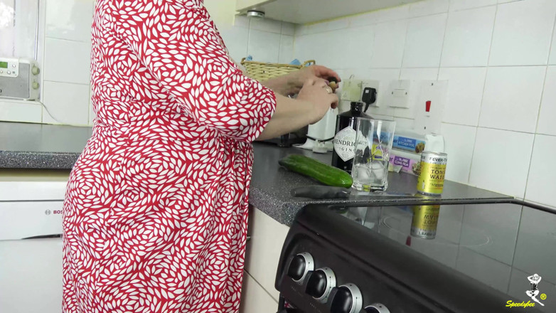 Dirty Doctors Clips: Stepauntie Trisha - Kitchen playtime