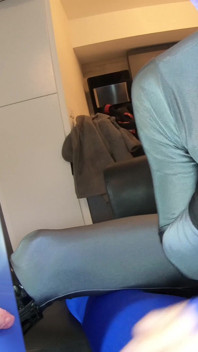 Katy với zentai catwoman thổi kèn bao ni lông