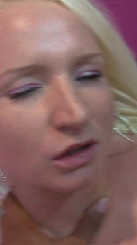 Charlene Summers & Dominic in amateur fuck action