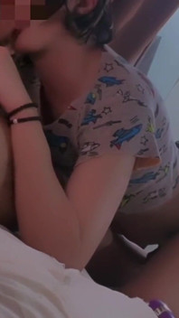 2* 1 celý film, 48 minut dlouhý