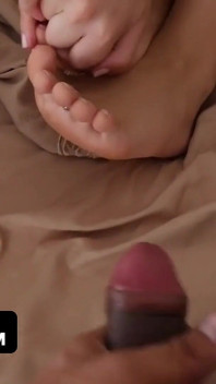 Aidra fox: Stiefbruder schwanz tief in den hals und gefingert zur Perfektion!
