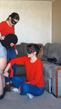 Séance FFM, fessée