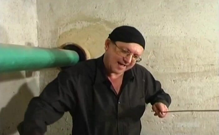House of lords and mistresses in the spanking zone: Auf dem tisch, du schlampe