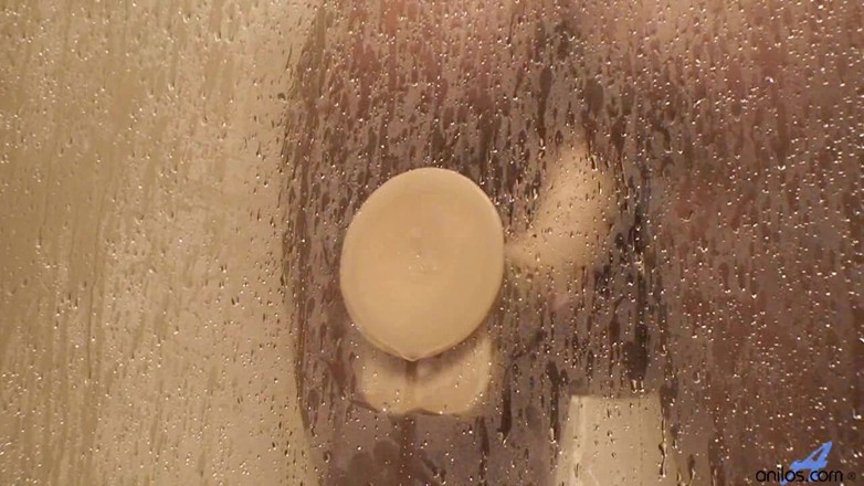Anilos: Shower Toys