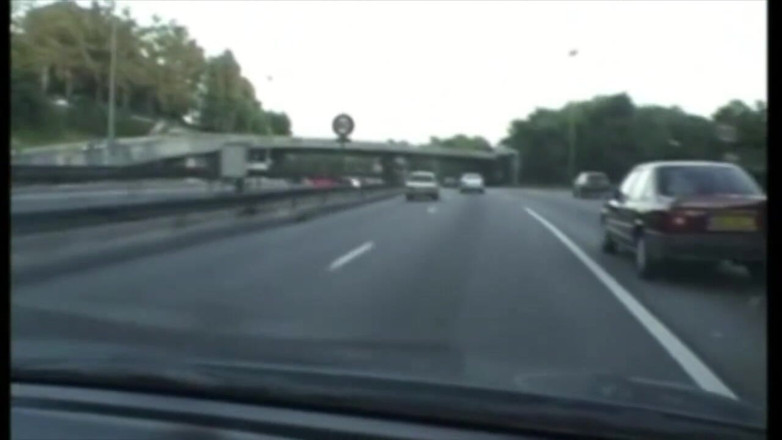 FRENCH PORNSTARS FUCKERS: Dikongkek dalam kereta oleh zakar hitam xxl