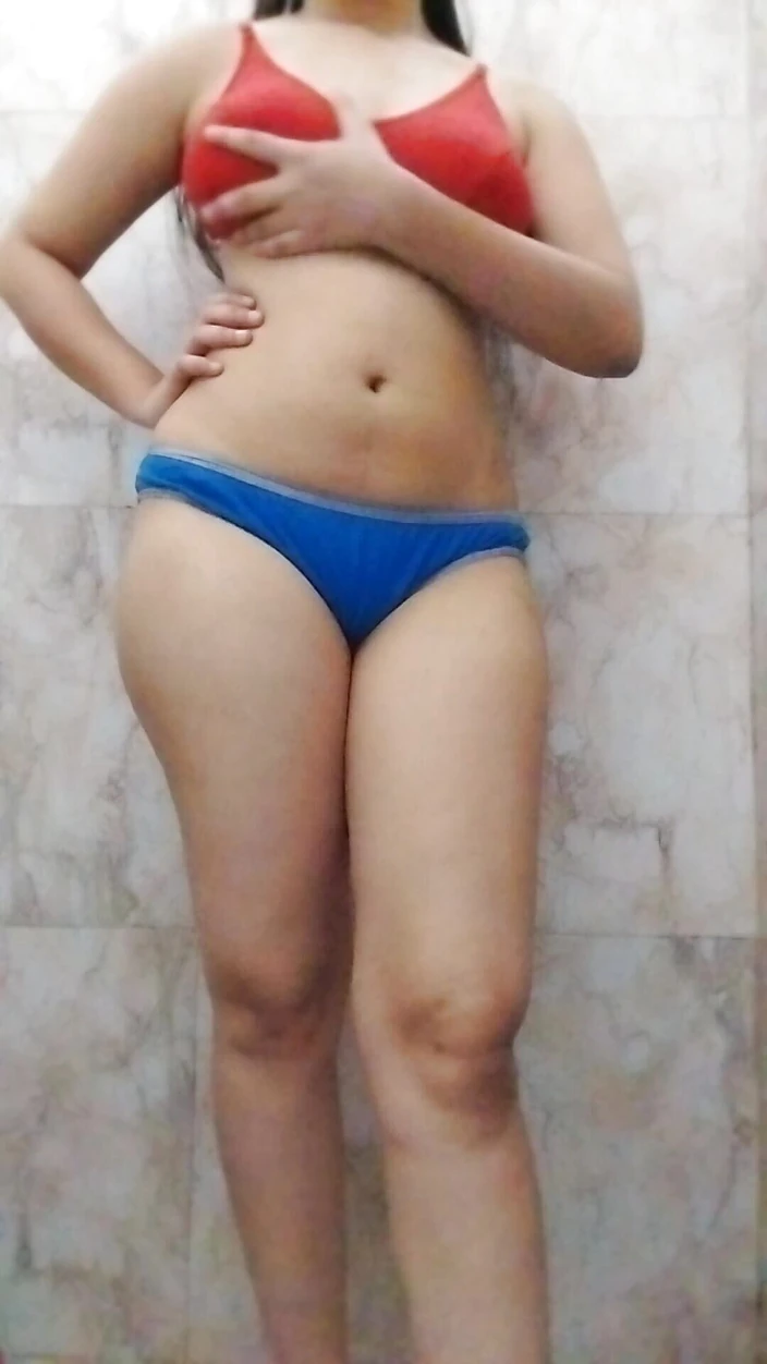 Riyathakur: 19 year old desi girl fucked with pleasure