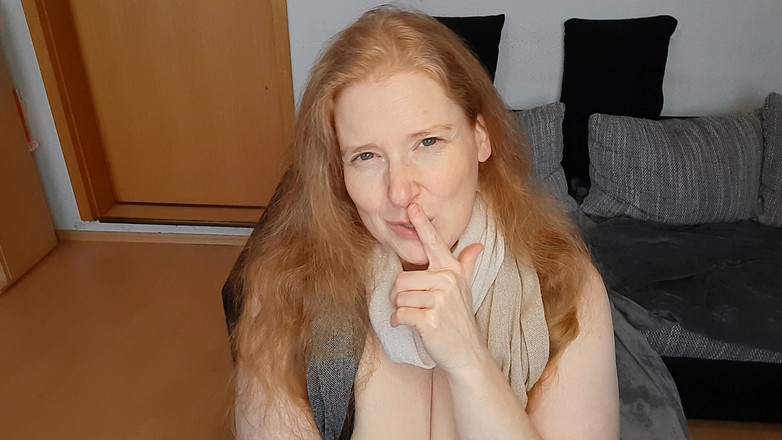 Curly_Dreams: Výstřik na bolest v krku