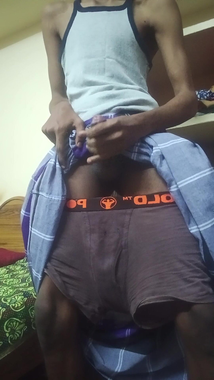 Shadow Guy: Desi Teen Boy Cumshot and Jerk off in Home.