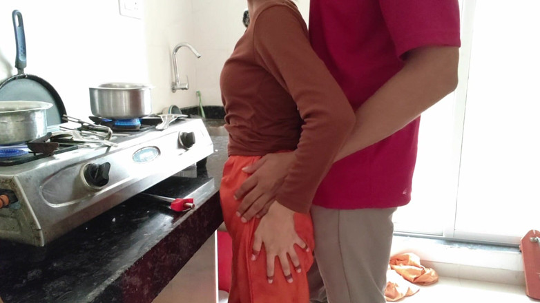Silver_Worm: Indian Wife Kichten Fuck Hard