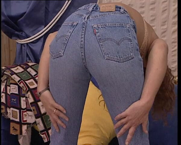 YOUR FIRST PORN: Lisa she wants me para desligar a câmera e foder -...