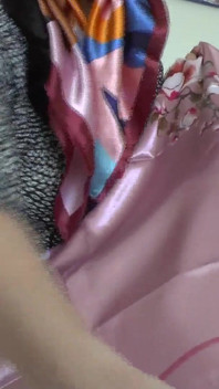 내 발정난 새틴 스카프가 당신을 켜줄거야! 레이디 빅토리아 발렌테