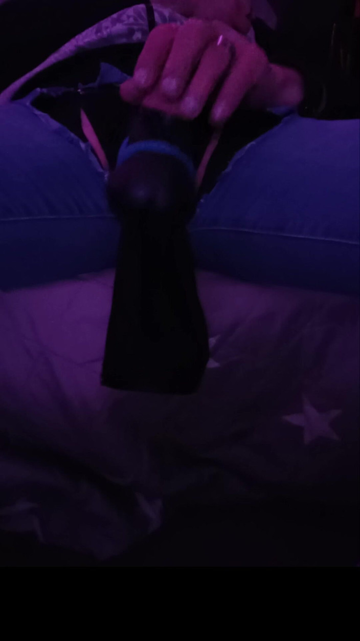 JeansdadXL: パーティーの後、継父が私の部屋で楽しんでいる