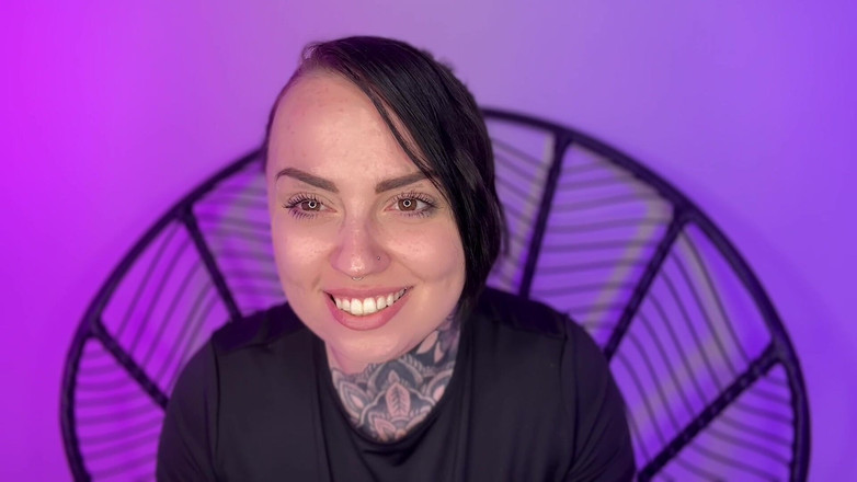 Miss Valentina: Фетиш перед сном