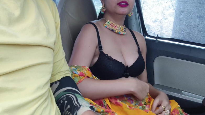 Hornycouple149: Primeira vez fodendo minha madrasta no carro depois de dirigir...