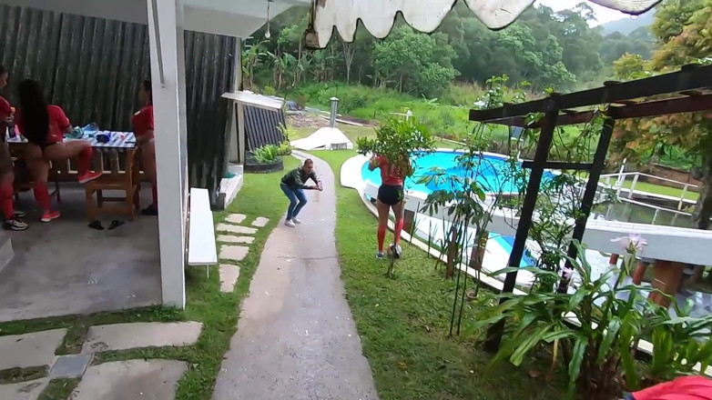 California TV: Jeden den