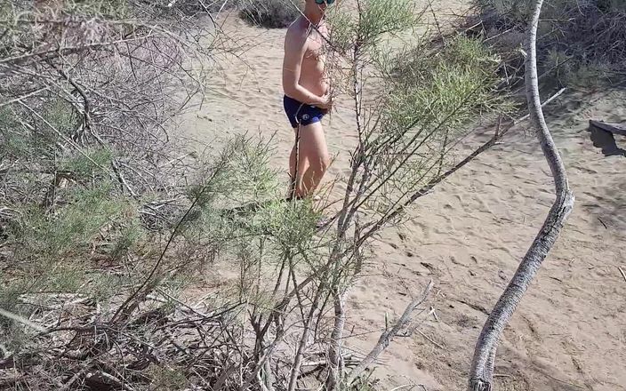 Double-Dutchies: Gran Canaria - zabawa na plaży i wydmach - złapany wiele razy