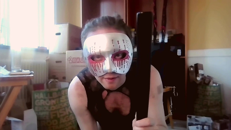 Oznob Oznofla: Sissyboy Shows His Collection of Sex Toys