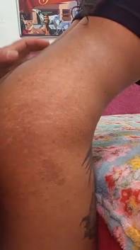 Skinny Girl Giving Her Ass a Good Taste