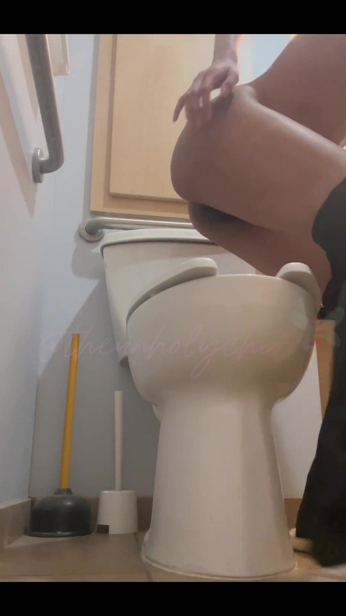 theunholychi: Відчайдушне публічне писання