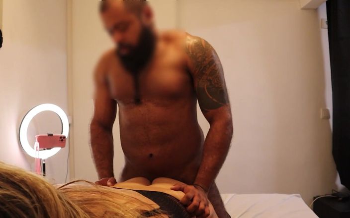 Weslley Bull: Big Black Guy Bareback Fucking and Beating the Trans MILF