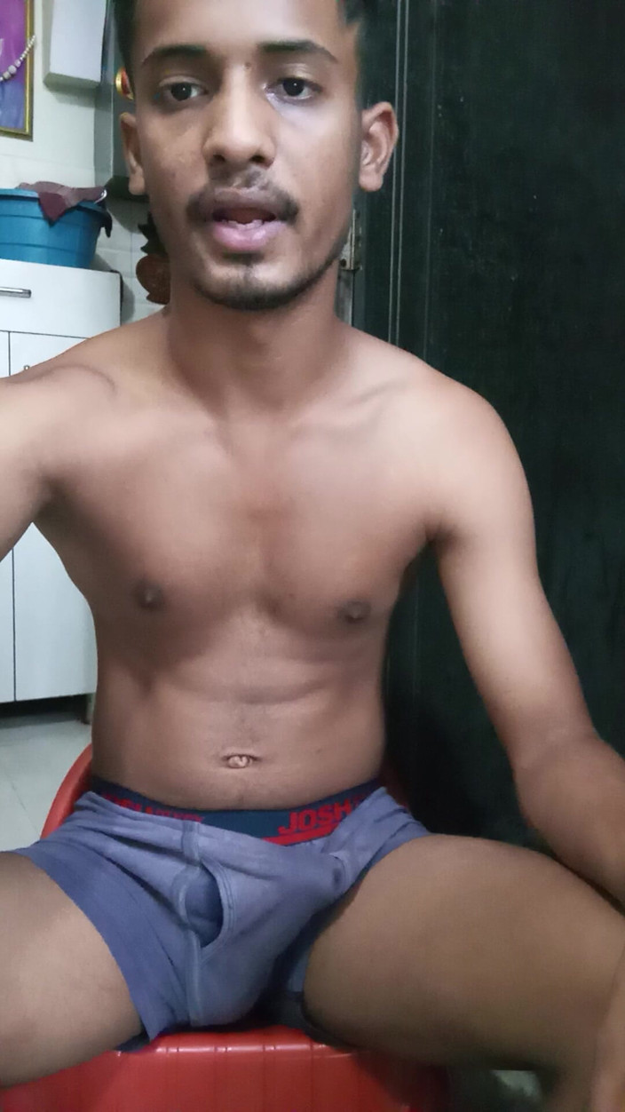 Curlyboy: 인도 젊은 남자 마사지 큰 에 웹캠