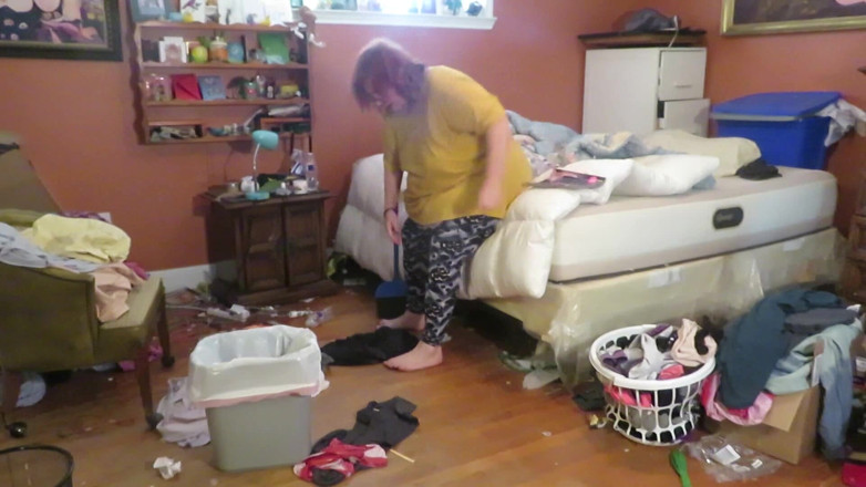 BBW nurse Vicki adventures with friends: Clean up my room dressed then topless