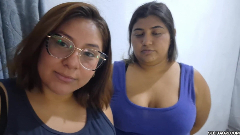 Selfgags femdom bondage: Luna'nın erkek arkadaşı mumyalanmış, ağzı tıkalı ve Claudia ve Zoe...