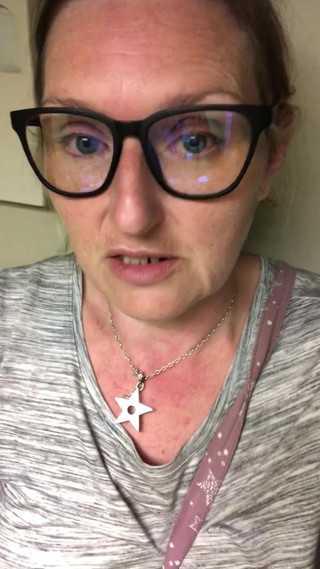 Pissing Paradise: Chcaní na letadla, vlaky a automobily - Obrovské čůrání ve vlaku N...