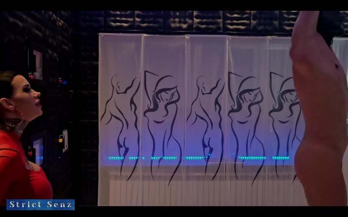 Strict Senz: Міс Алесса Мілано Ханг! Відлупцьований! Залишився висячим!