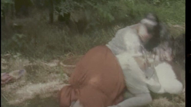 pornitaliangraffiti: De huishoudster krijgt haar kont in elkaar genomen door de...