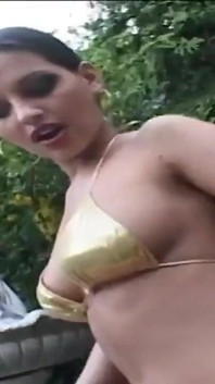 Due video perversi con donne arrapate calde sempre pronte a farsi scopare come troie Vol 3