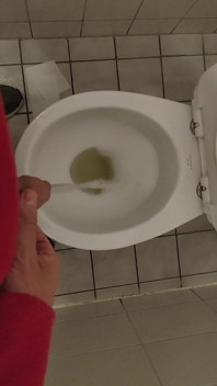Piss in the Pub
