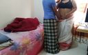 Aria Mia: Тамильская канд 55-летняя тетушка трахается в анал