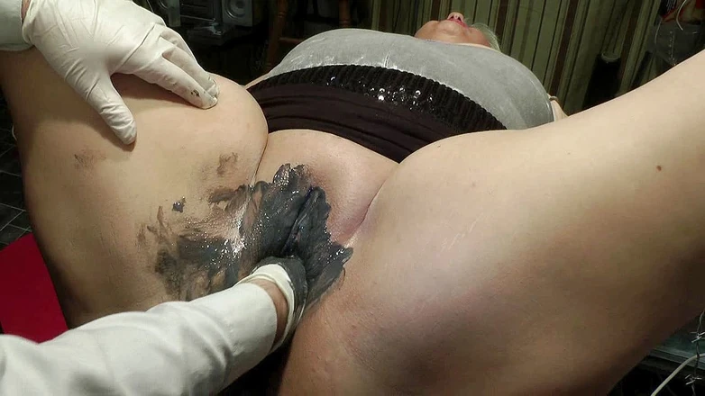 Anna Devot: Annadevot - opravdu špinavá kundička