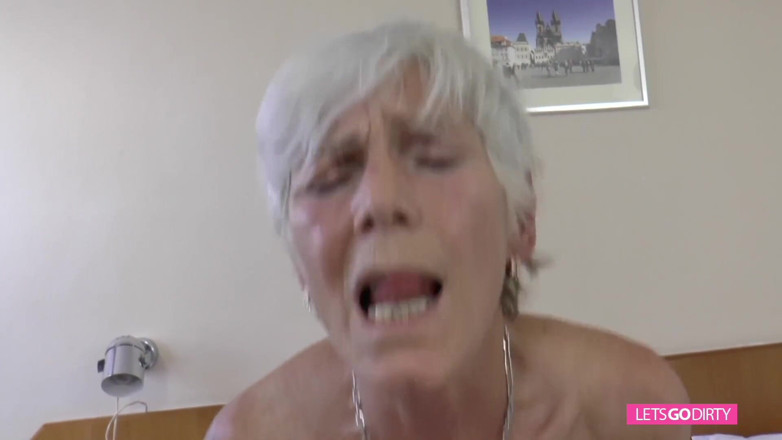 LetsGoEroticOnly: Natural granny 71 years still know how to fuck
