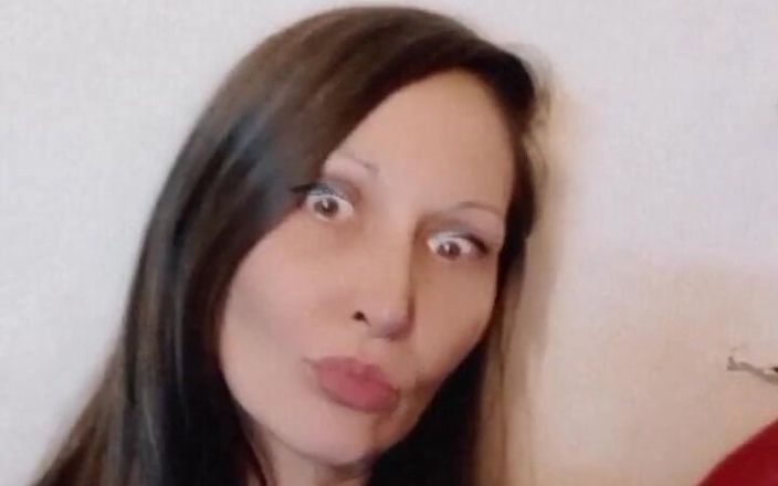 Dominatrix Redsonyja: 모든 대답, 그는 그 대답을 선택하는 이유에 대한 코멘트를 남기면, 그는 팁과 함께 하드 포르노의 35 분을 가져옵니다. 3부